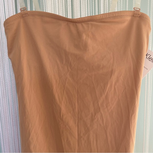 Calvin Klein Nude Hidden Wire Chemise NWT Size Small - Picture 4 of 17